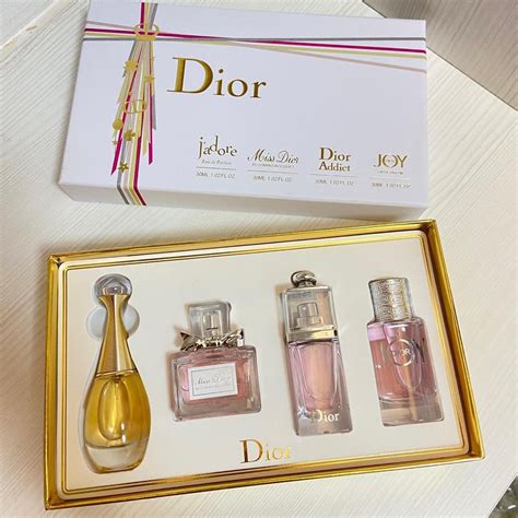 dior ladies mini gift set|dior aftershave gift set.